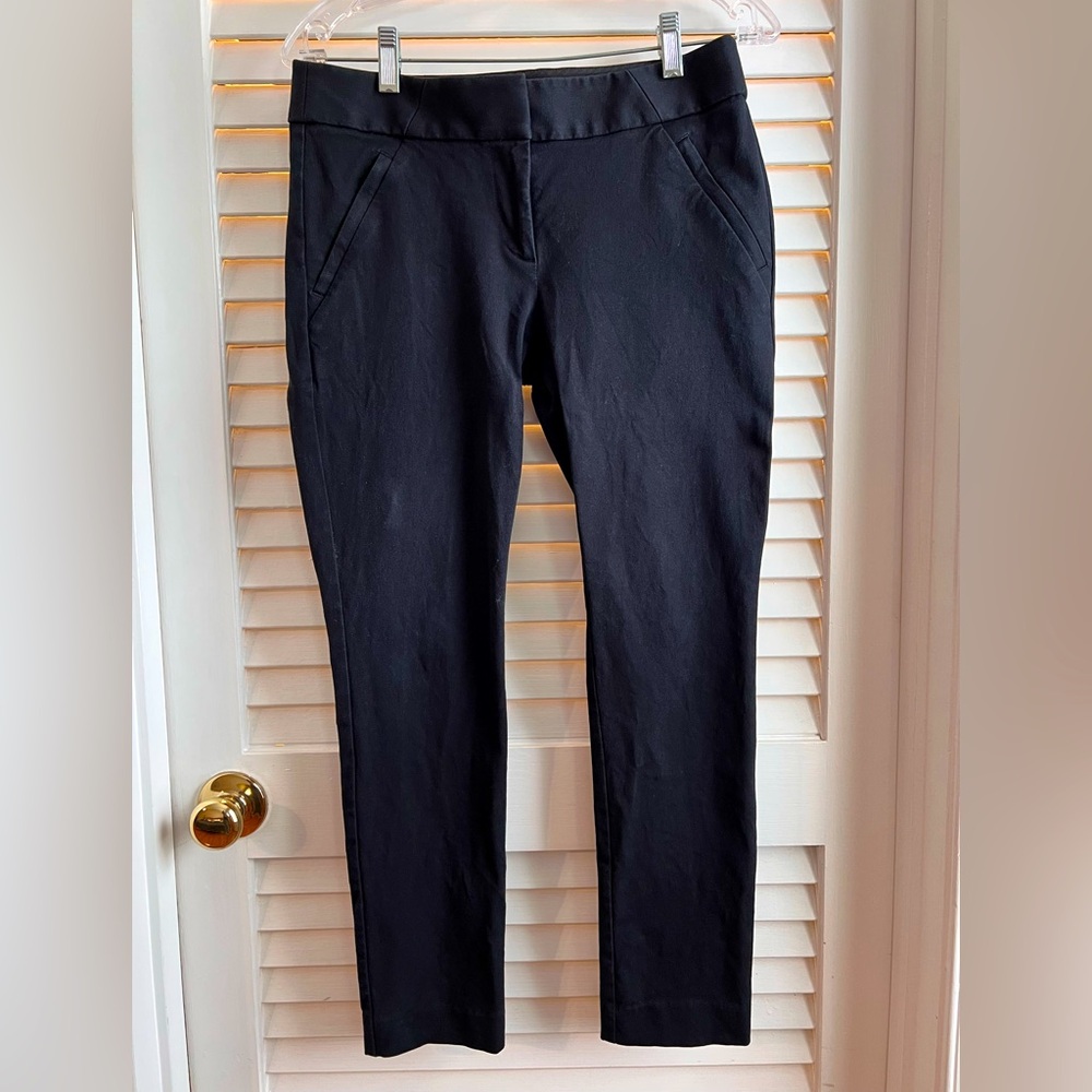 LOFT Marisa Fit Skinny Pant. Black. Size 4P.
